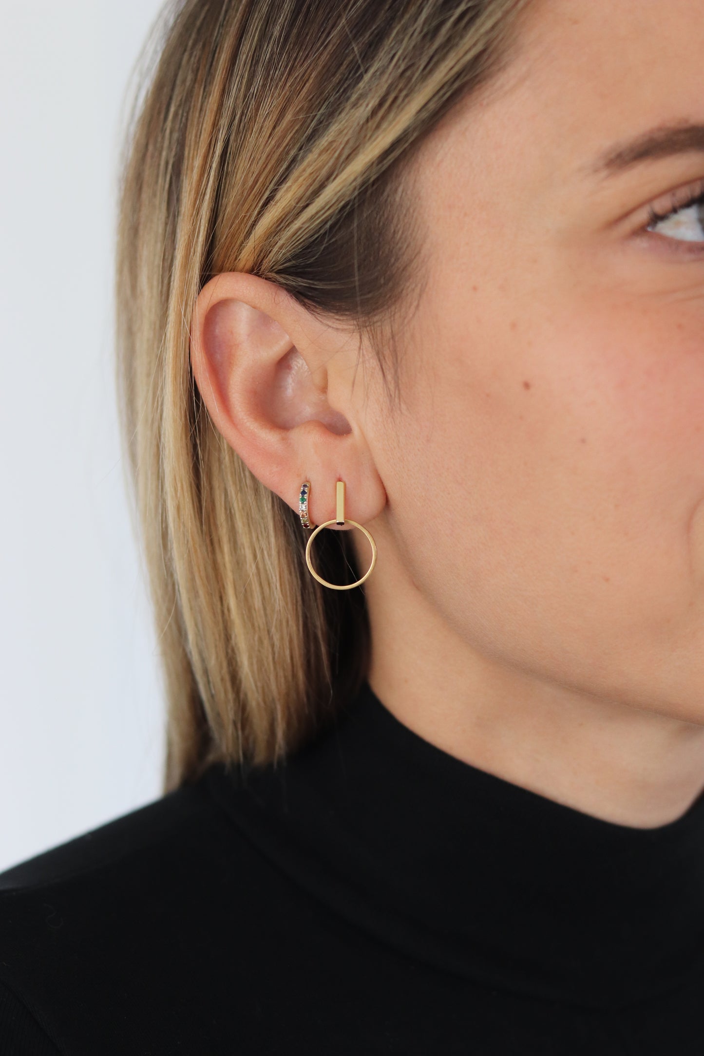 ONE CIRCLE EARRINGS