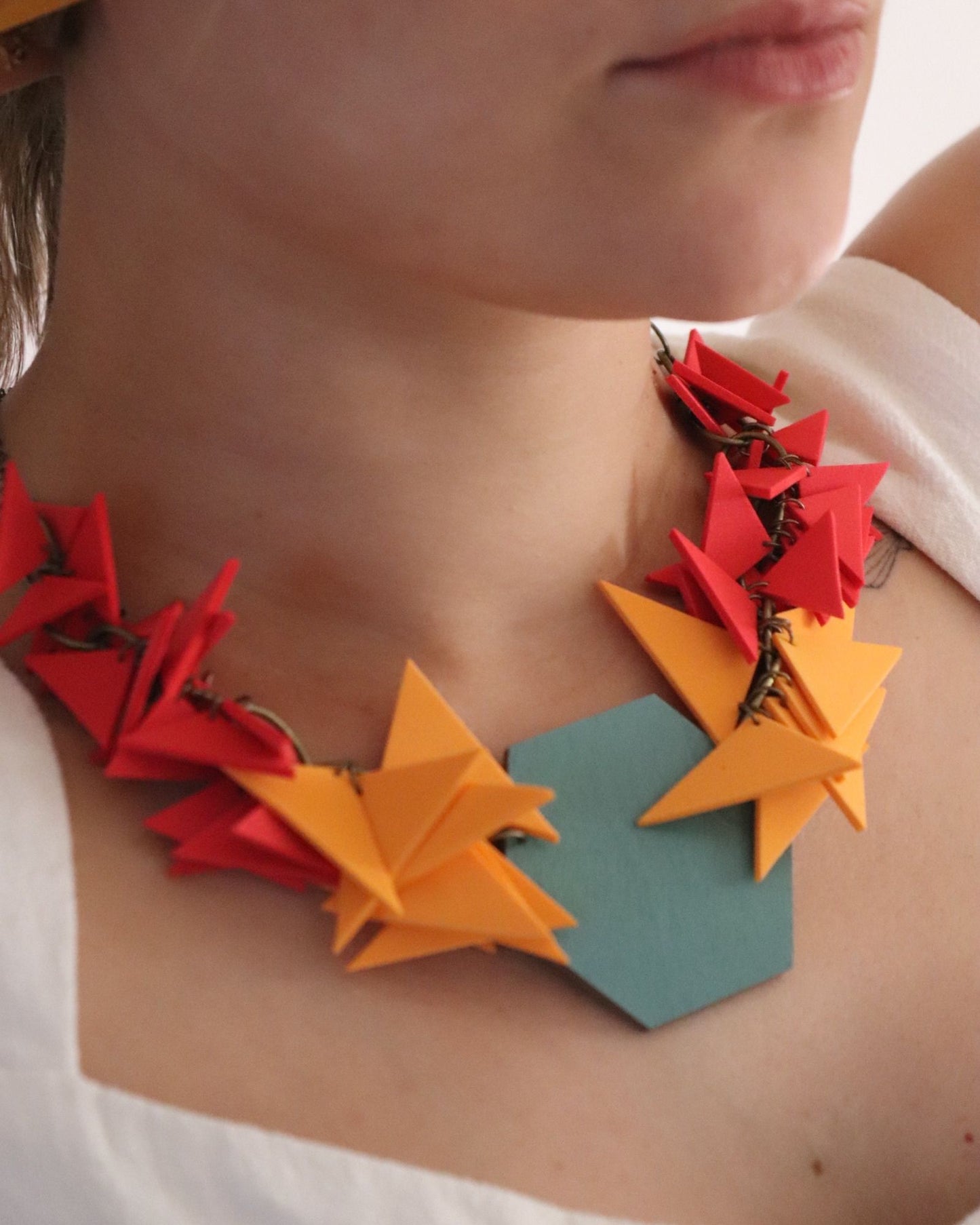 MEDITERRANEAN SOFT NECKLACE