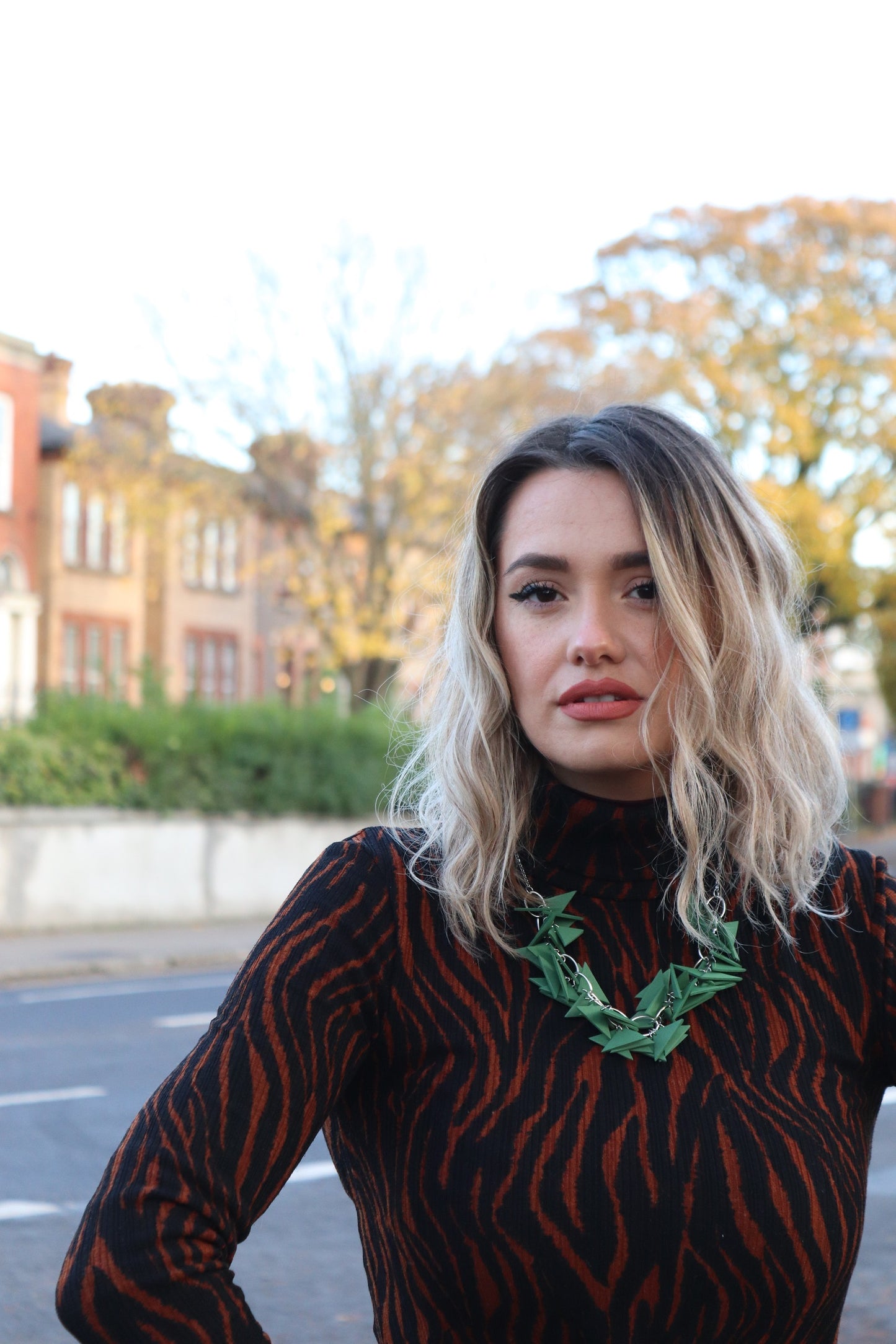 DARK GREEN SOFT NECKLACE