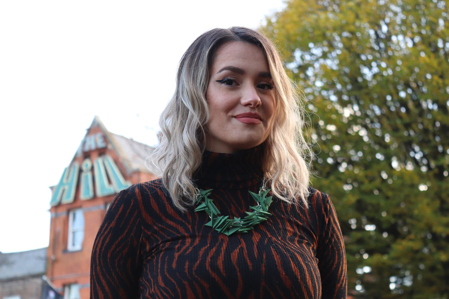 DARK GREEN SOFT NECKLACE