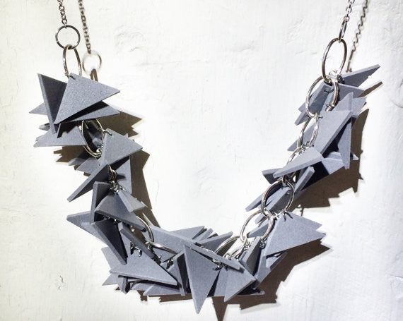 GREY TRIANGLES SOFT NECKLACE