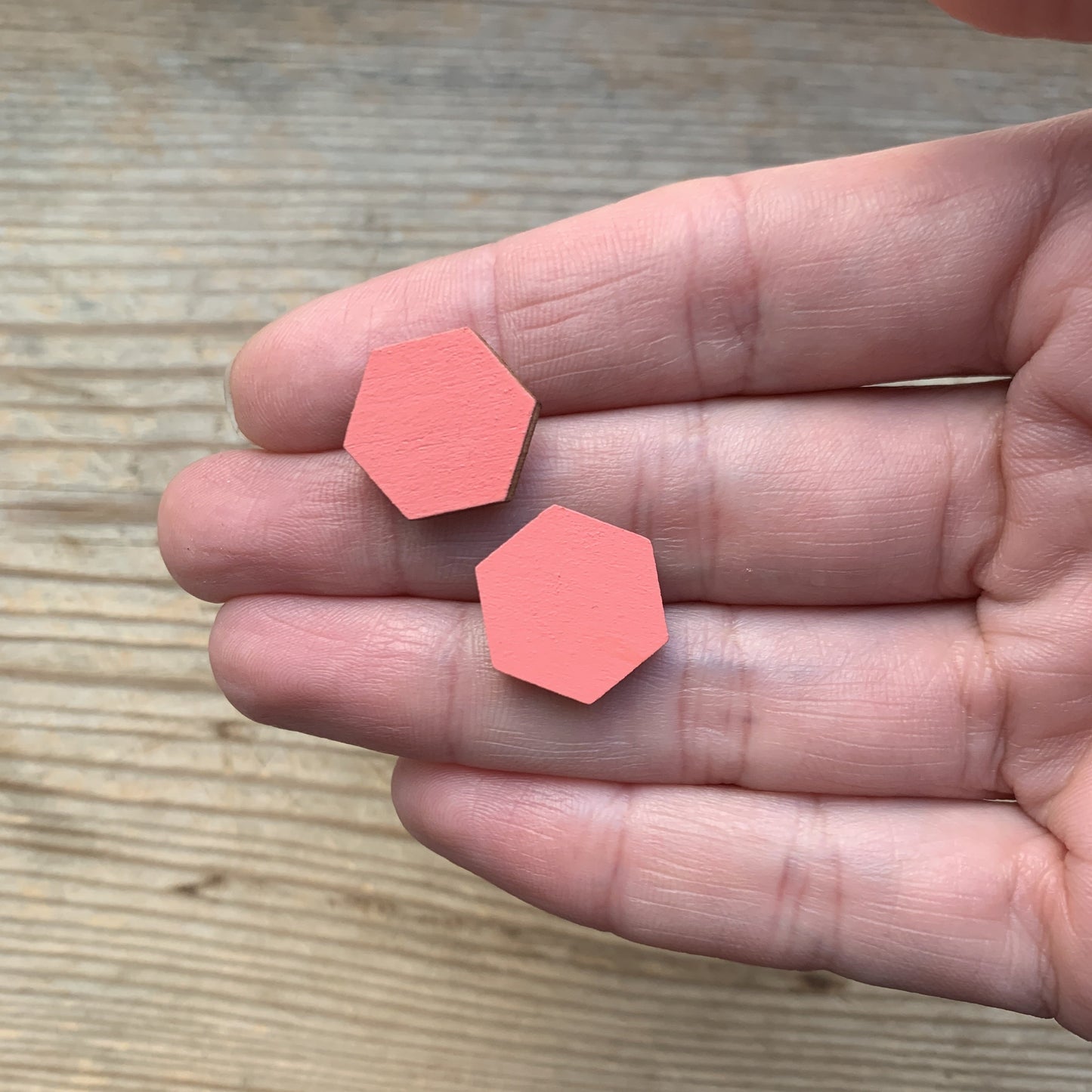 BRIGHT BLUE MEDIUM STUDS