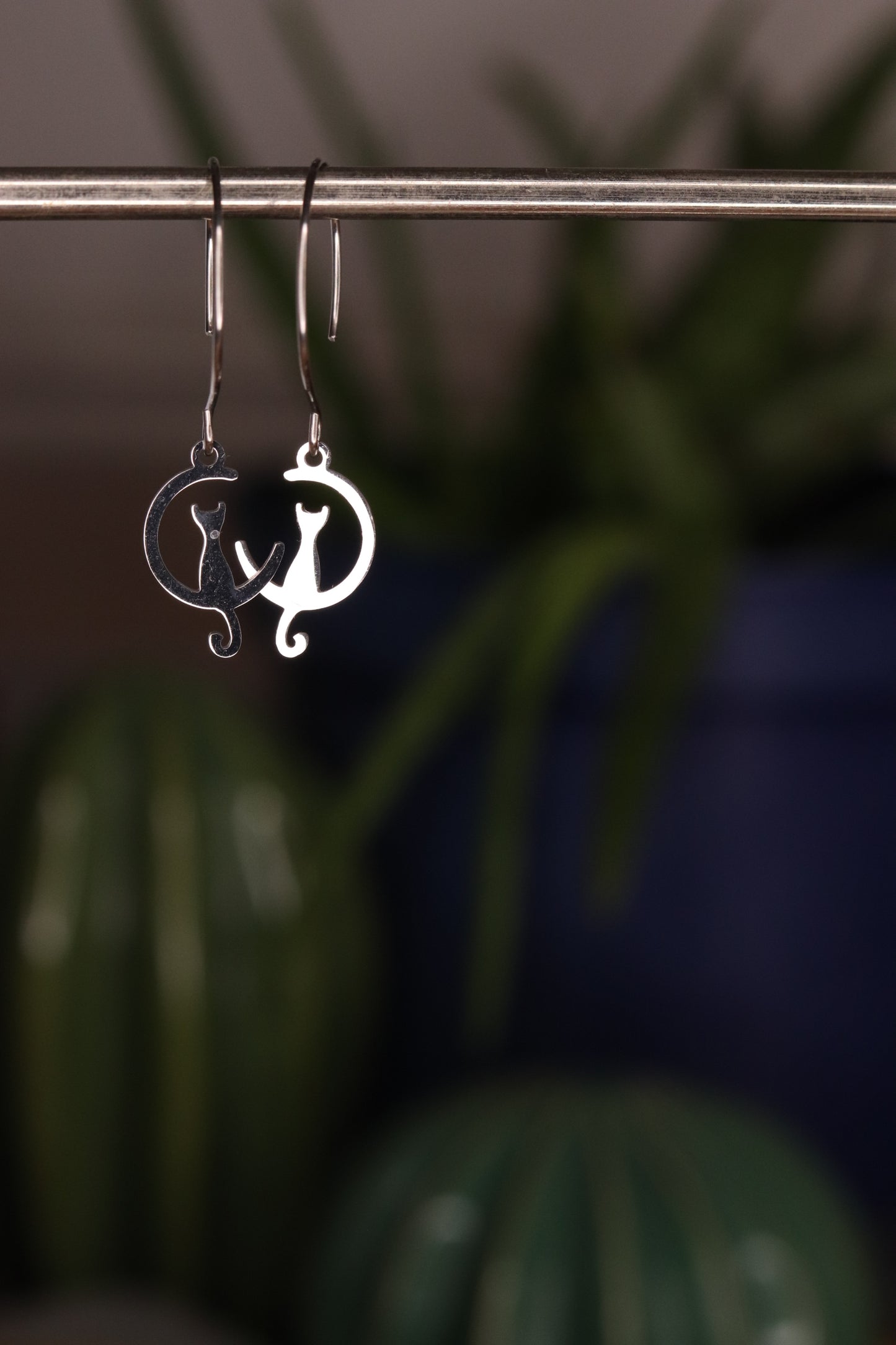 THERE WAS A CAT EARRINGS