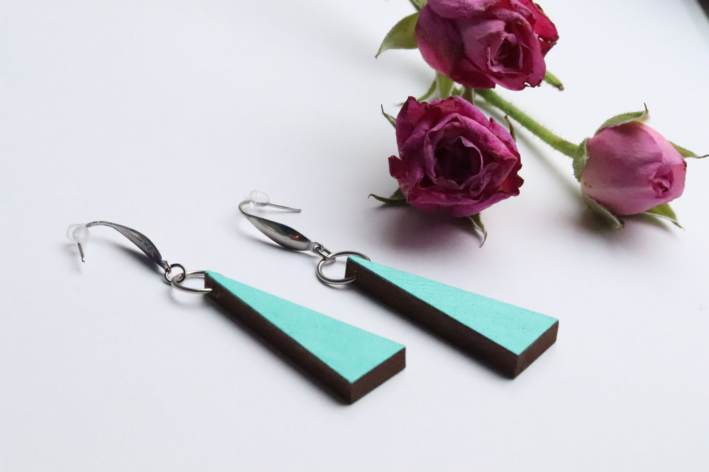 MINT TRIANGLE EARRINGS
