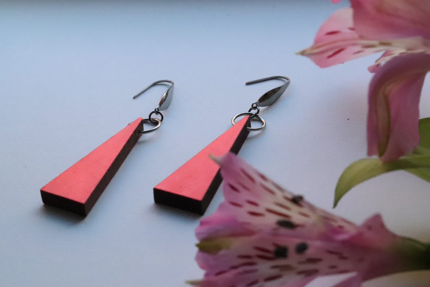 NEON PINK TRIANGLE EARRINGS