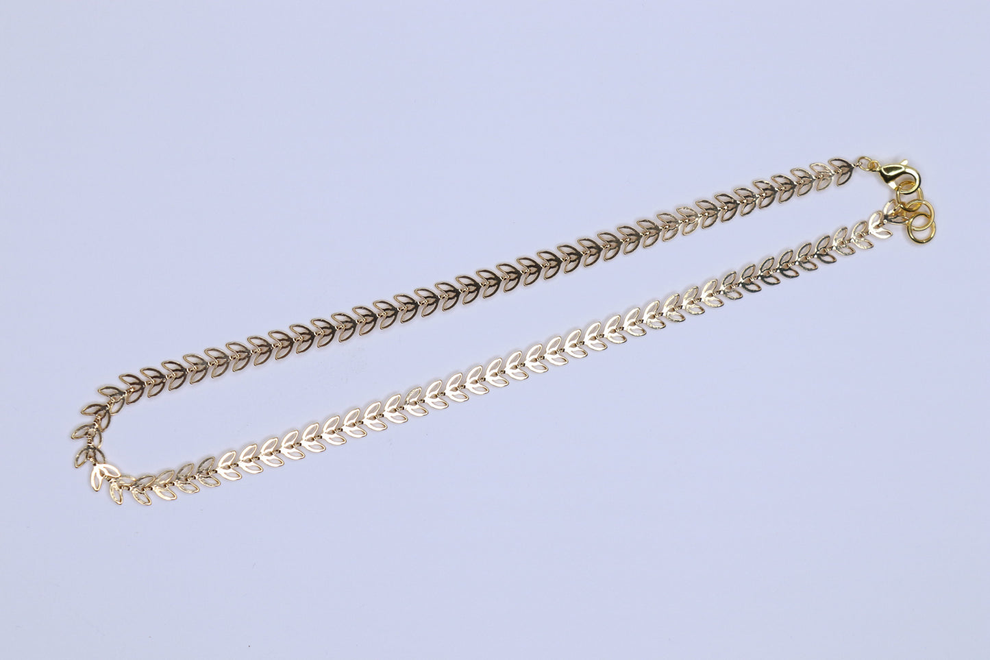 GOLDEN CROWN NECKLACE