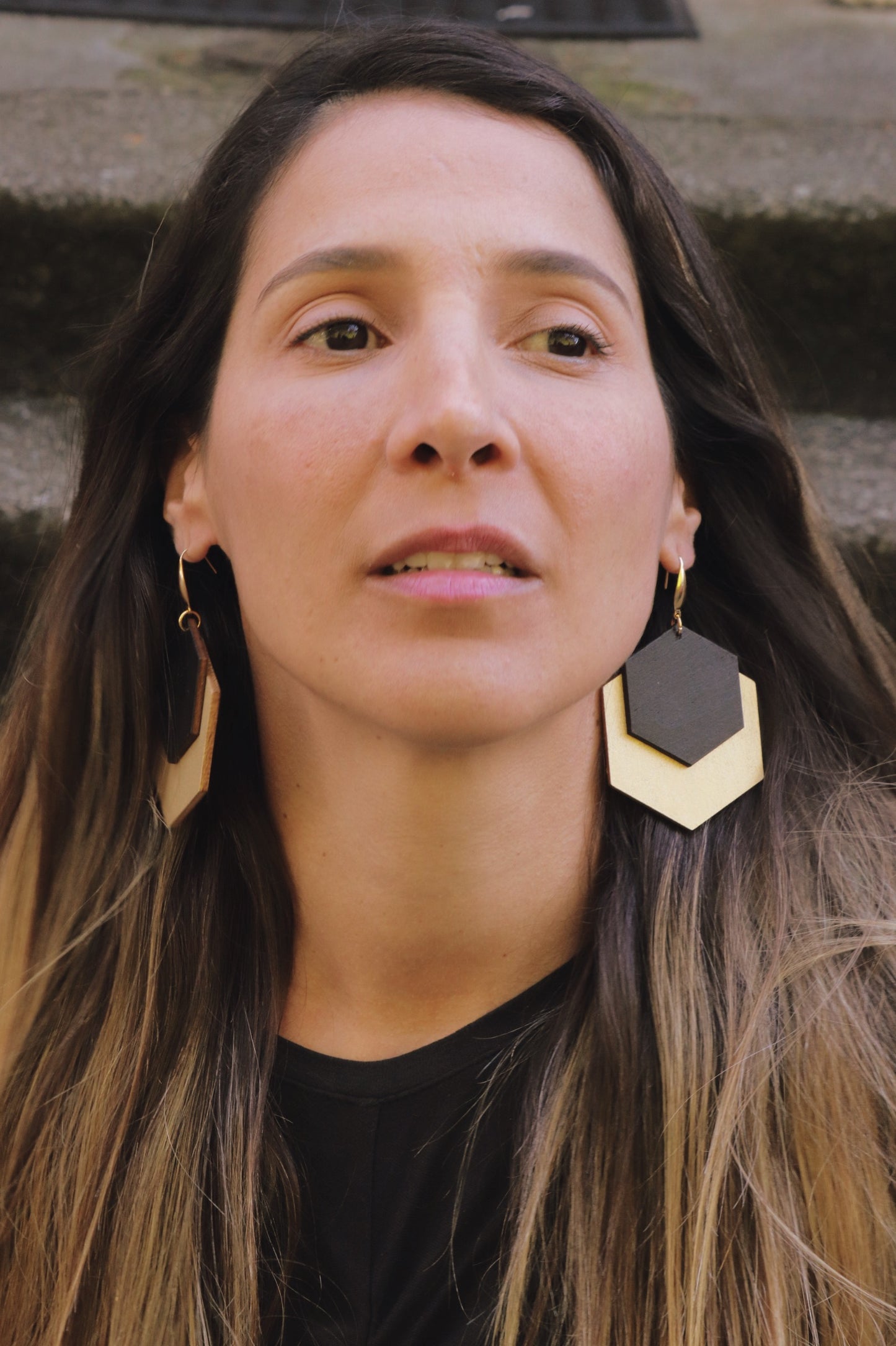 GOLDEN NIGHT EARRINGS