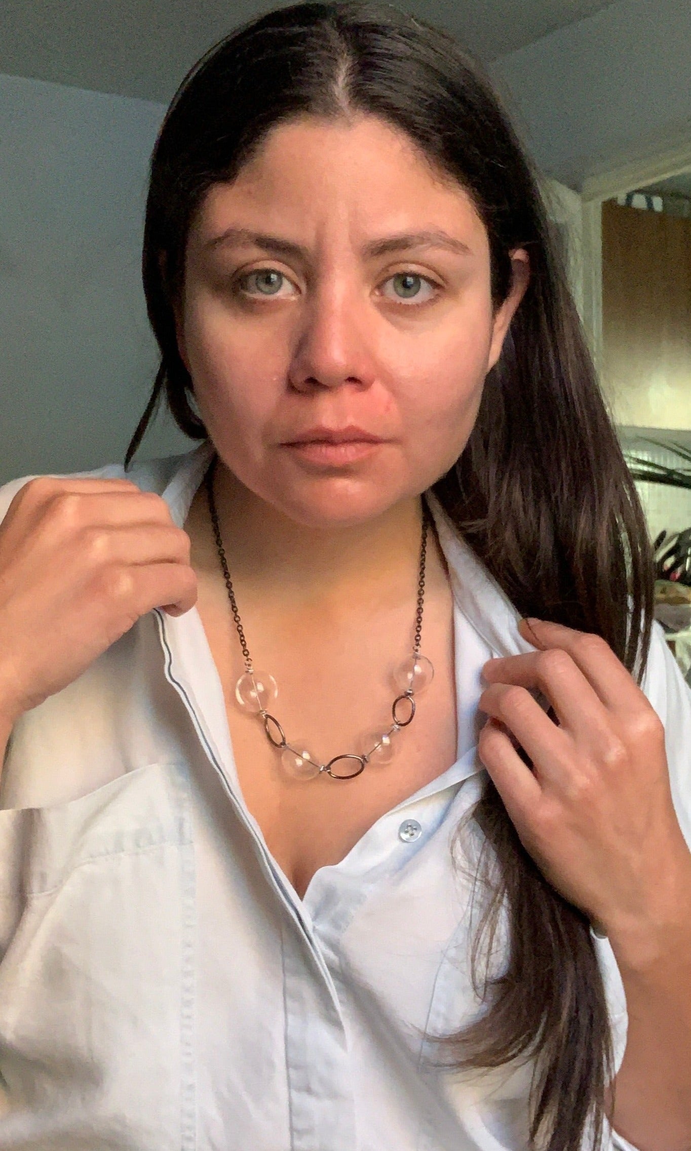GLASS ROCK AND ROLL NECKLACE