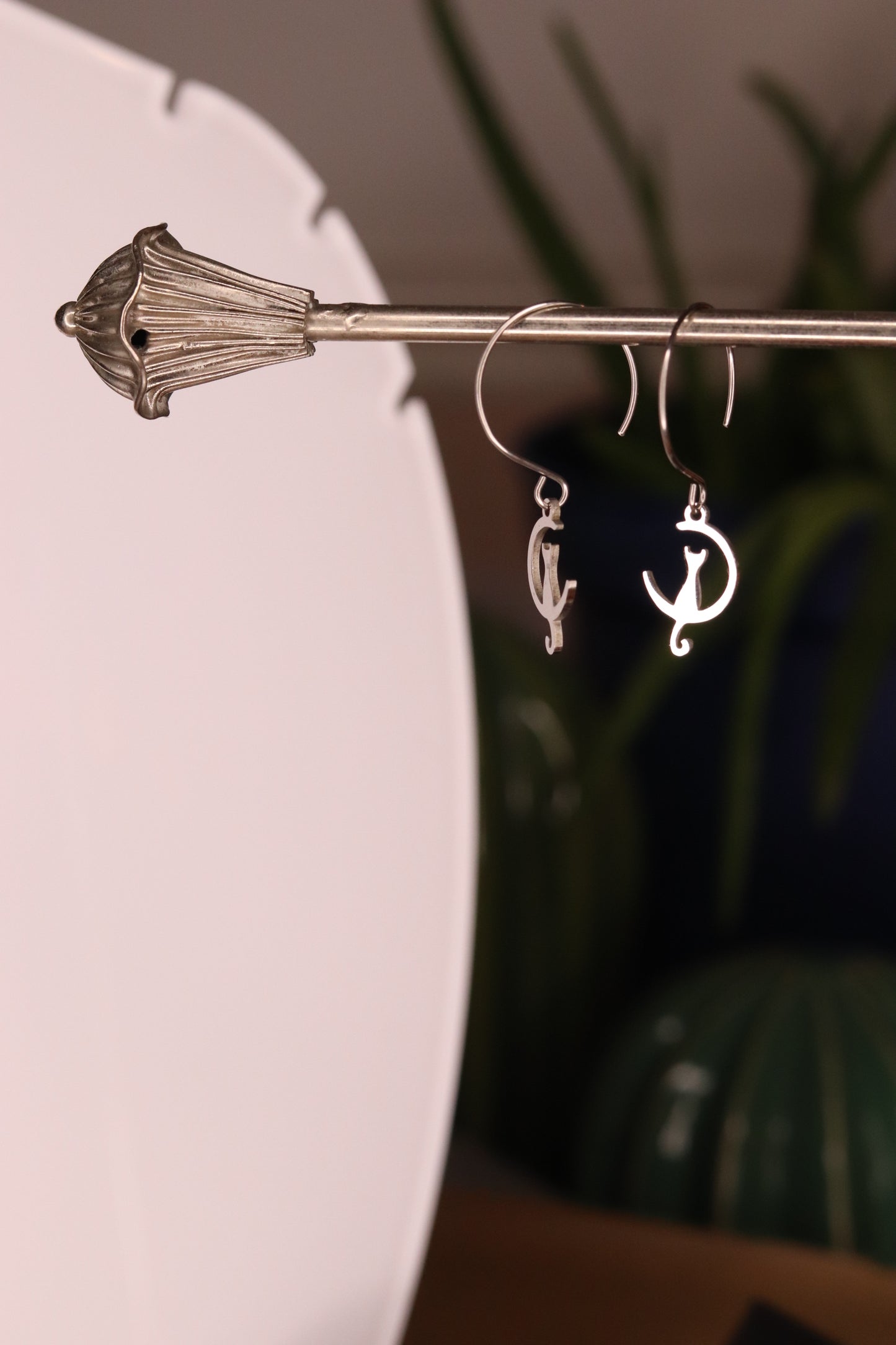 THERE WAS A CAT EARRINGS