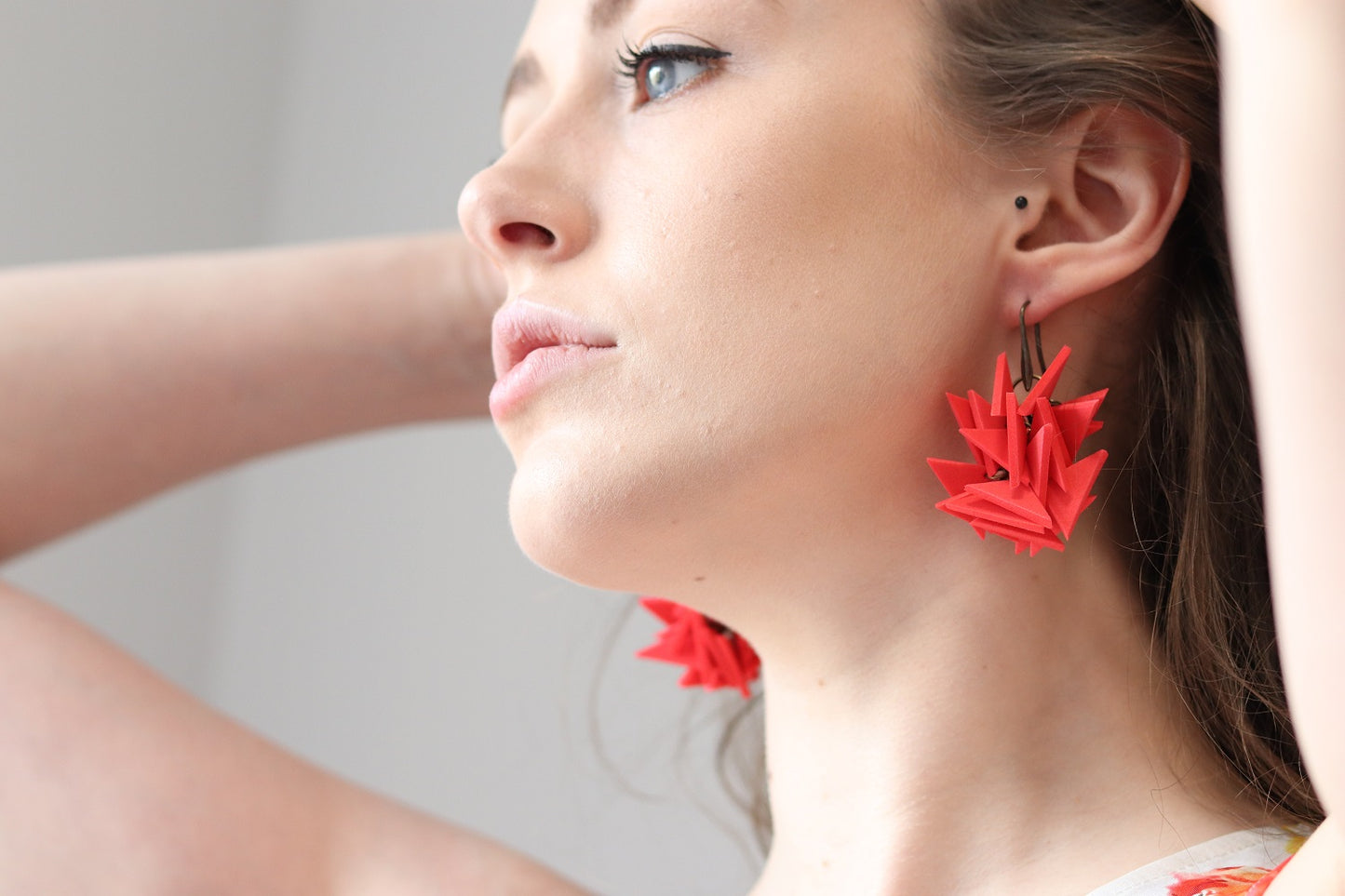 CHLOE SIGNATURE EARRINGS