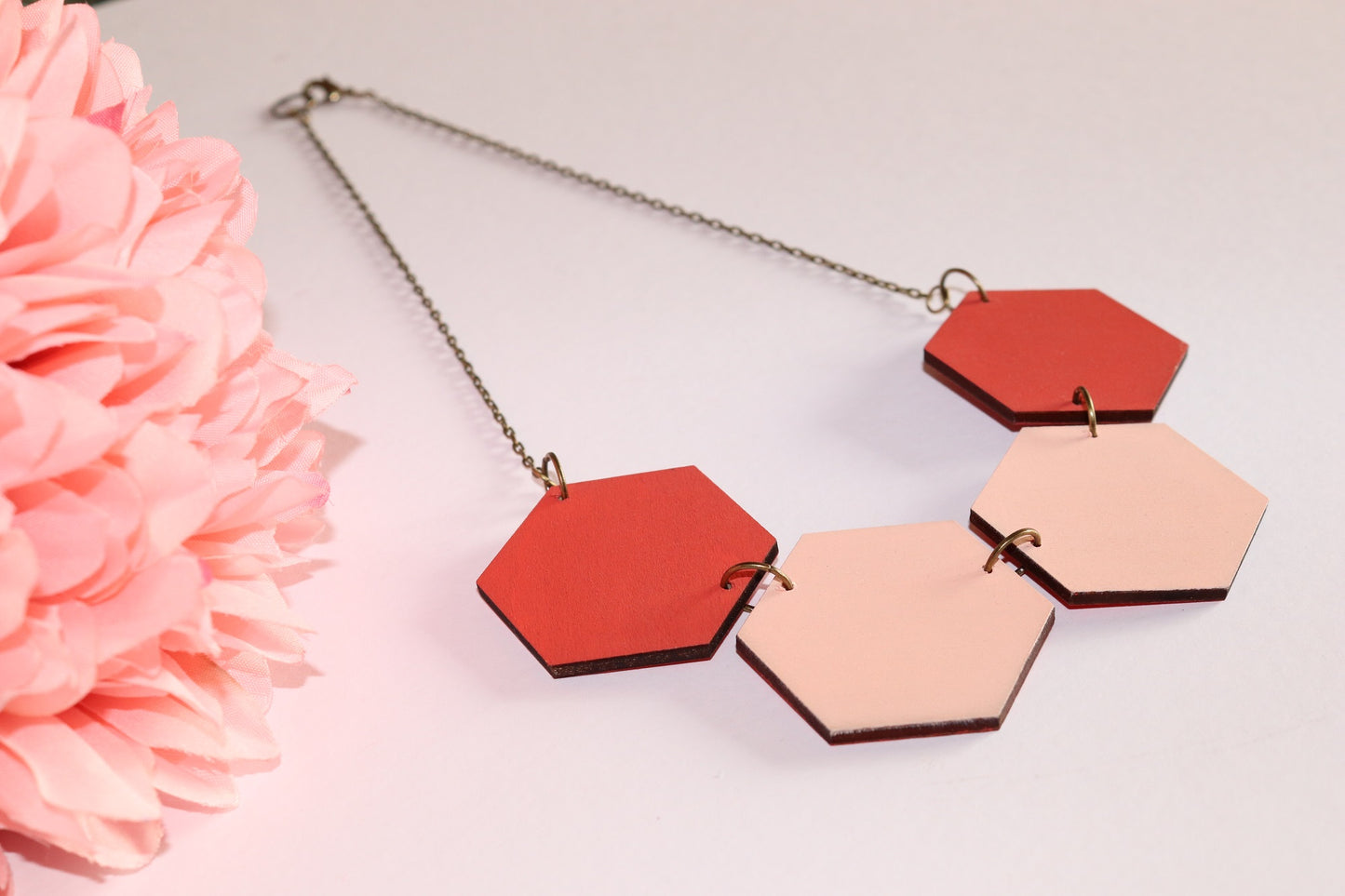 PINK SHADES REVERSIBLE NECKLACE
