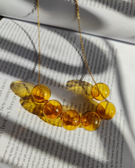 MUSTARD RETRO BUBBLES NECKLACE