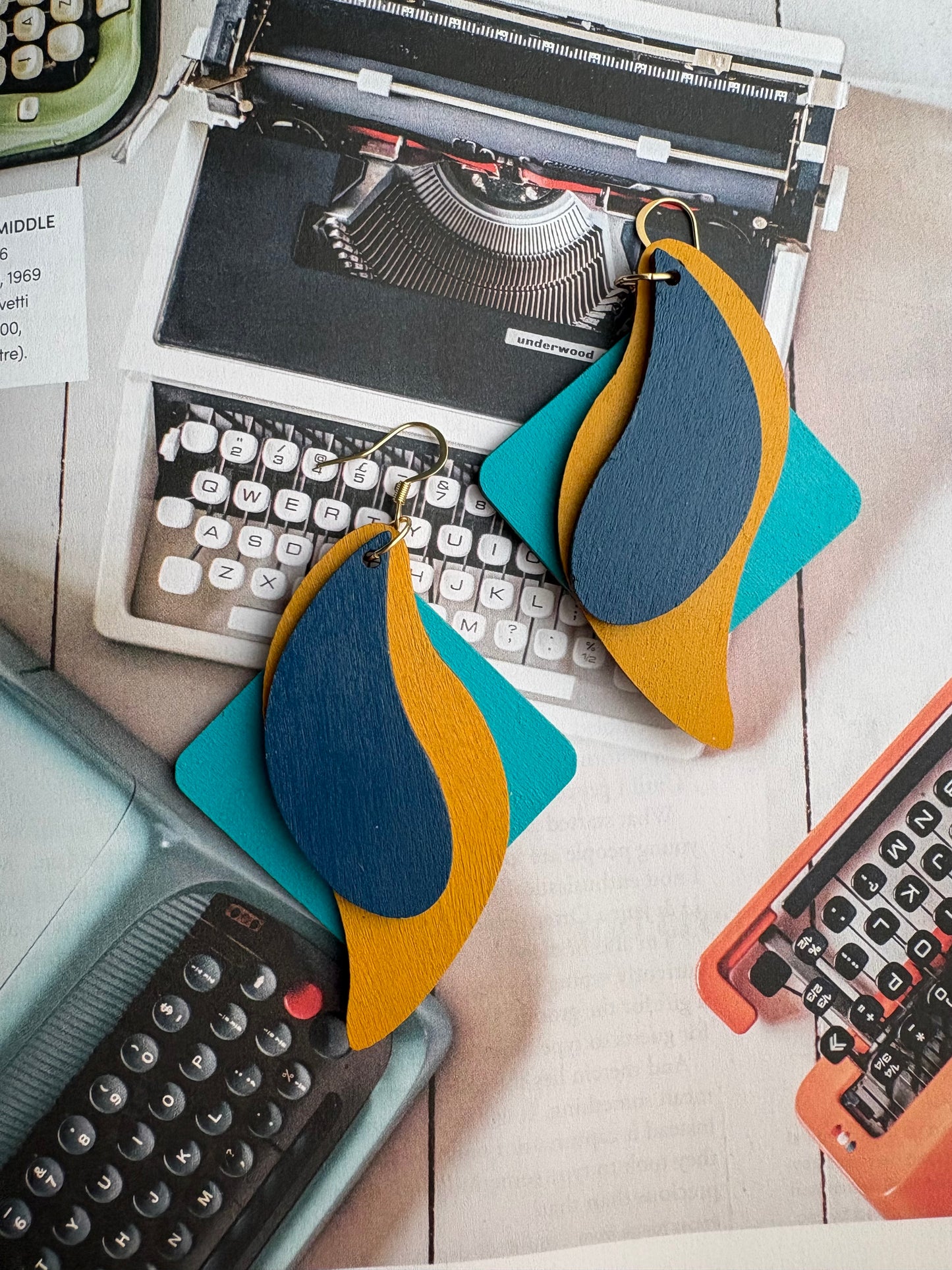 LEXI EARRINGS