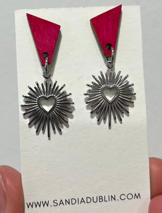 SUNNY HEART EARRINGS HOT PINK