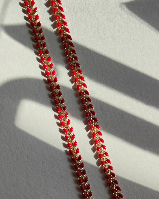 RED CROWN NECKLACE