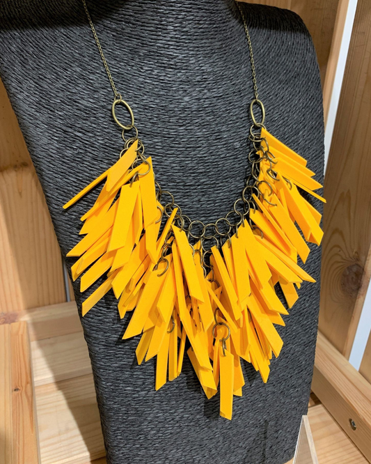 DARK YELLOW EXTREMELY LIGHT WEIGHT NECKLACE