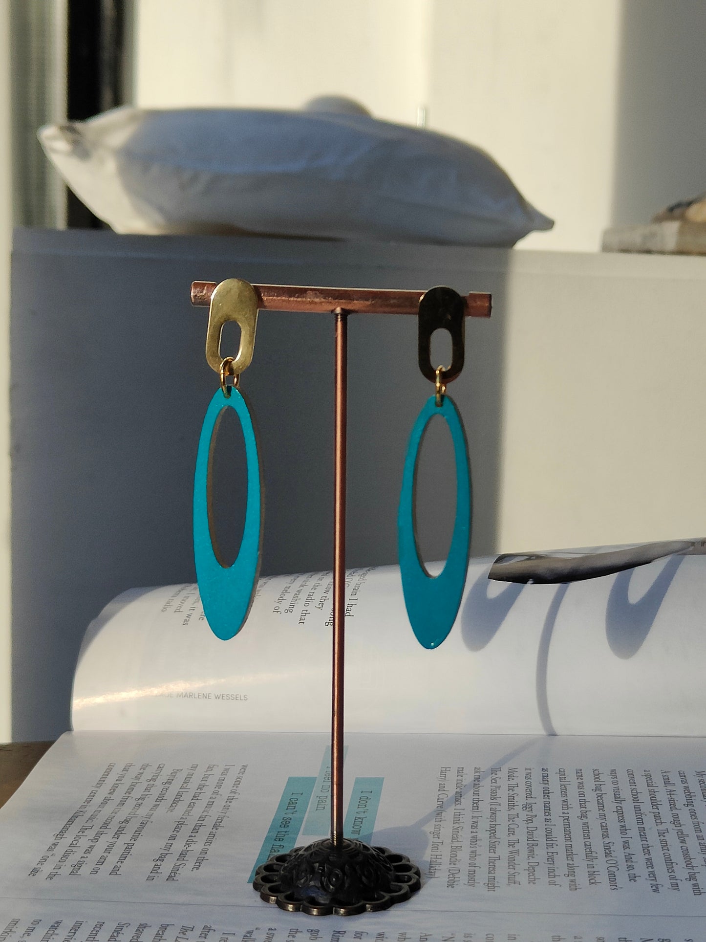 BRIGHT TURQUOISE EARRINGS