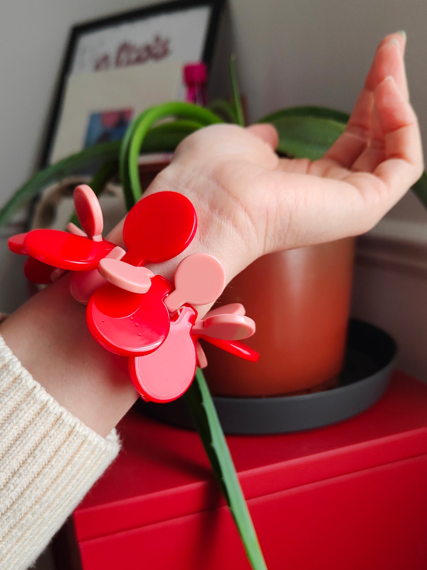 FLORES RED BRACELET