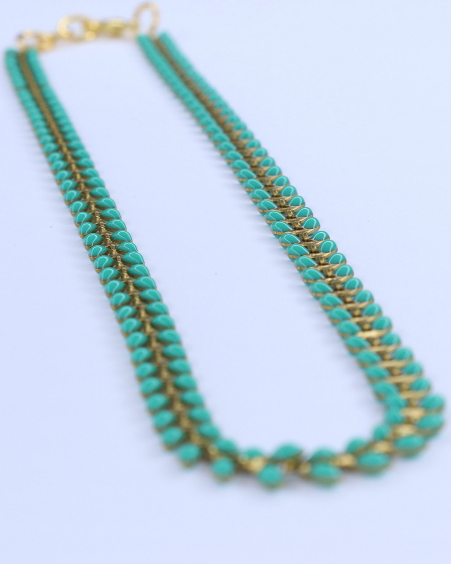 TURQUOISE CROWN NECKLACE