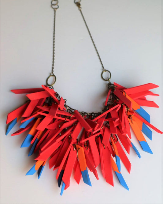 MACAW EXTREMELY LIGHT WEIGHT NECKLACE