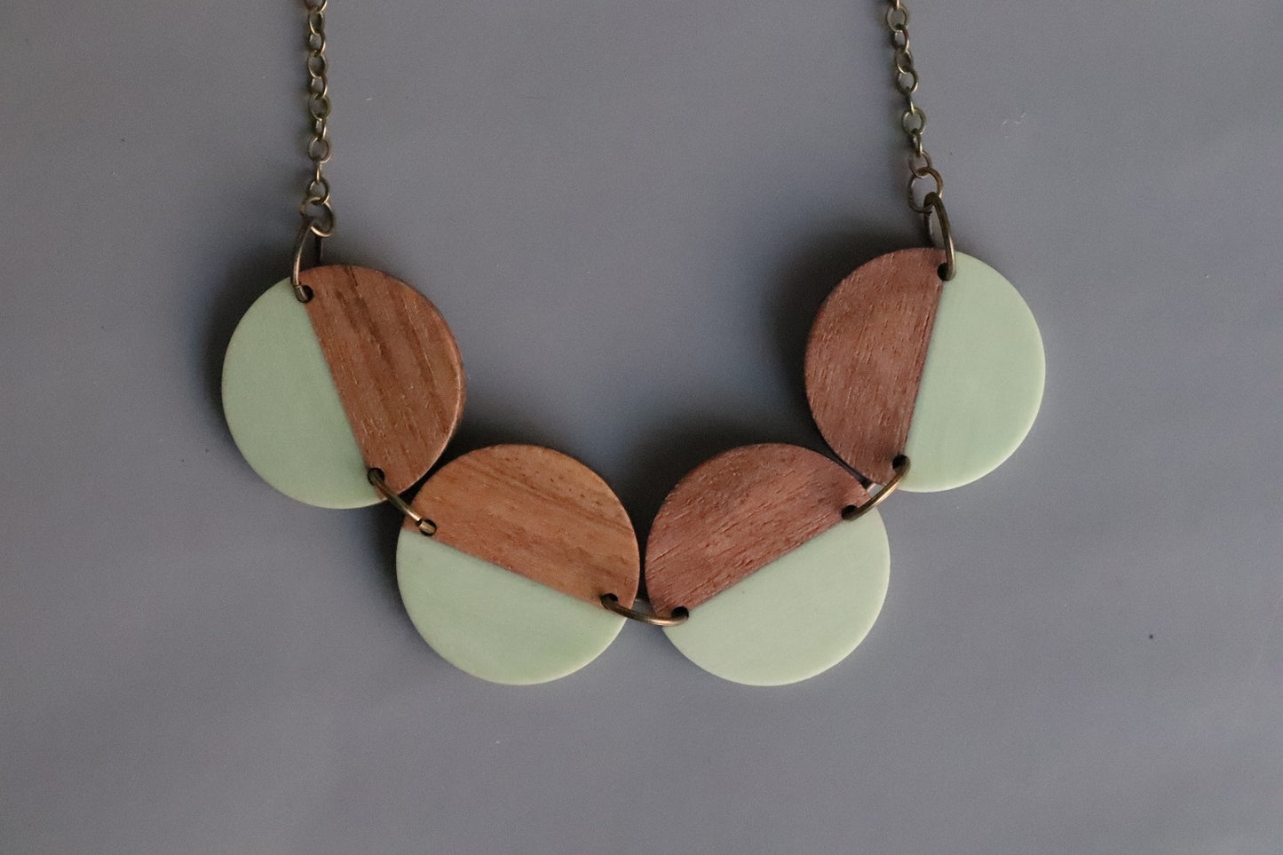 MINTY SWEET NECKLACE
