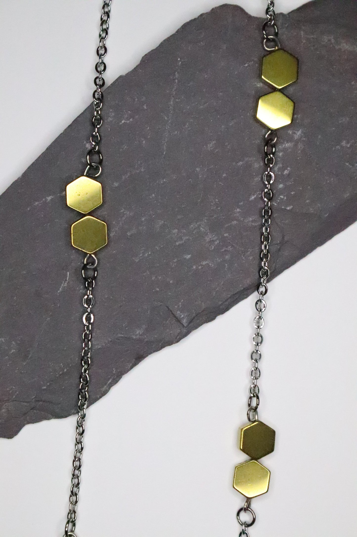 GOLD HEX LONG NECKLACE
