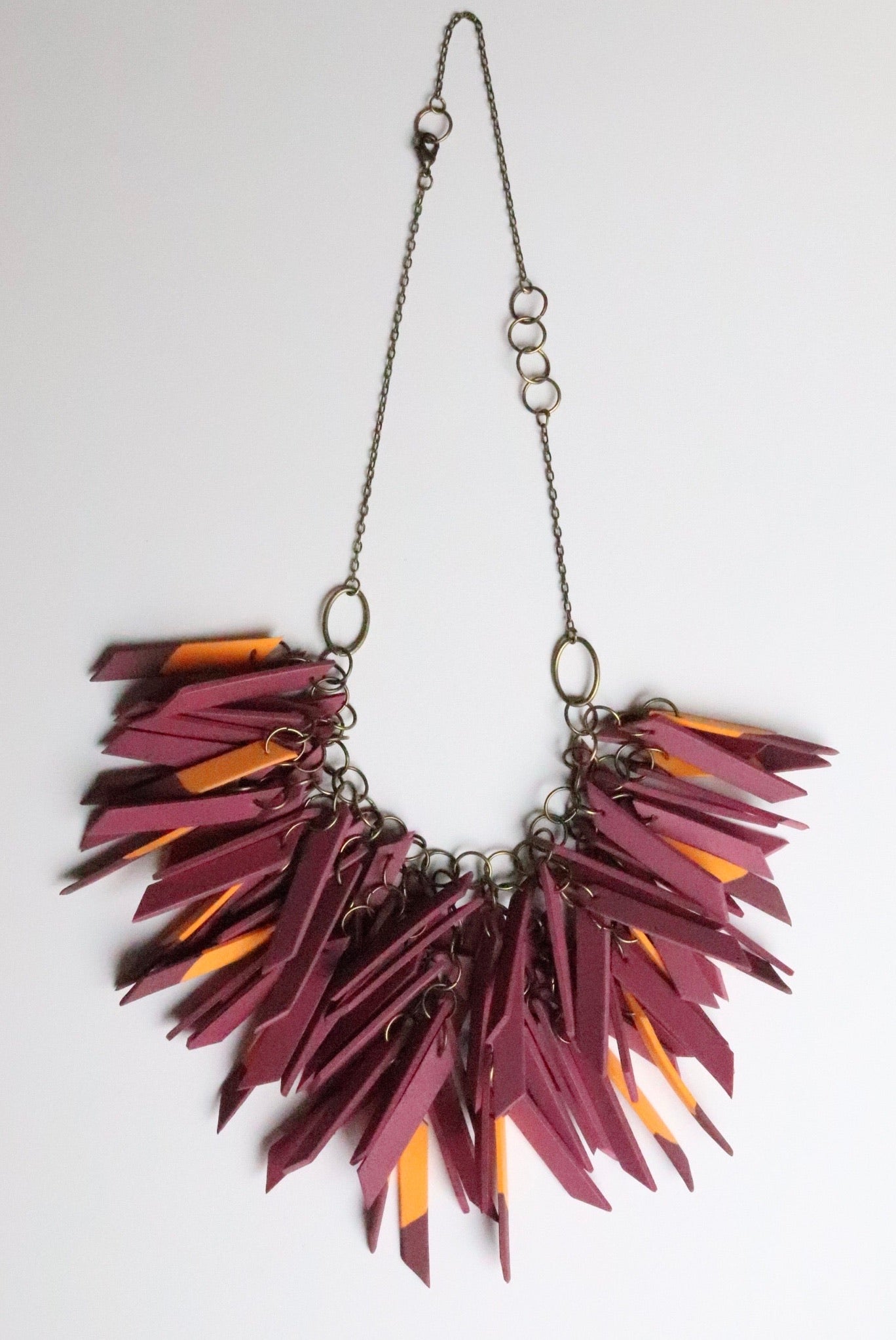 PLUM DIPPED EXTREMELY LIGHT WEIGHT NECKLACE
